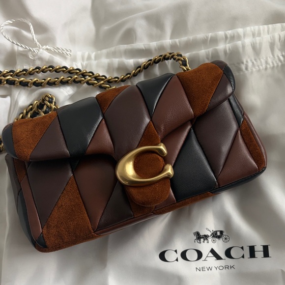 💯authentic COACH Patchwork Tabby20🤎 - Picture 3 of 17